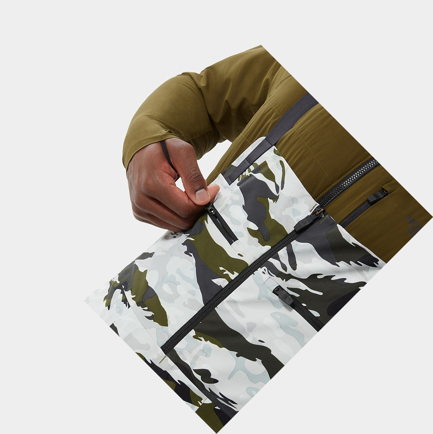Men's The North Face A-CAD FUTURELIGHT™ Bib Pants Green Camo | US025VFRI