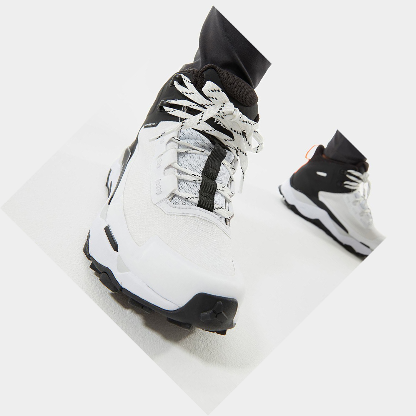 Women's The North Face VECTIV EXPLORIS FUTURELIGHT™ Walking Boots White Black | US142RJSN